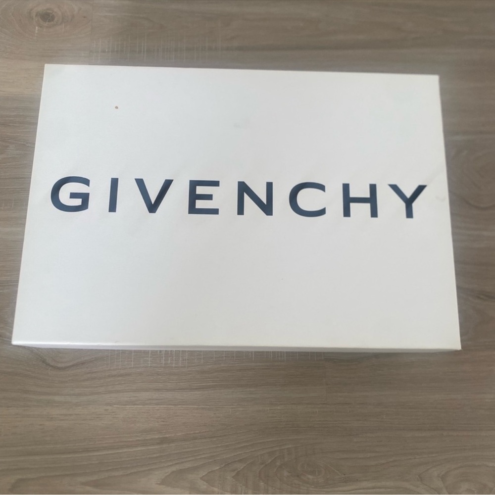 Givenchy City 4G Jacquard High Top Sneakers Size 38 - Picture 14 of 14